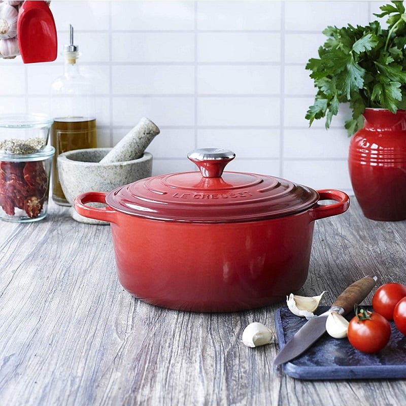 Chasseur vs Le Creuset French Ovens: What's the Difference? | Blog