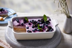 Le Creuset Baking Recipe: Blueberry Ombre Shortbread Cheesecake